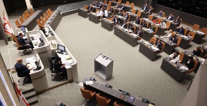 Meclis Genel Kurulu’nda 4 Yasa Tasarısı Görüşüldü