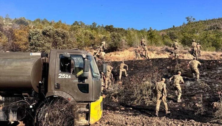 Mevlevi Bölgesinde Çıkan Yangın Paniğe Neden Oldu