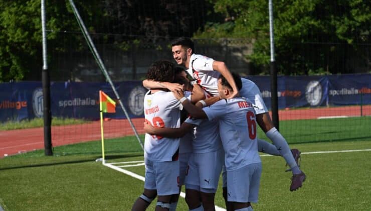 Milliler final maçının ilk yarısını 3-1 önde kapattı