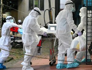 Nijerya, Ebola tehdidiyle 10 eyalette alarma geçti