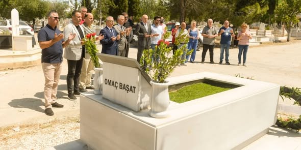 Omaç Başat, kabri başında anılacak