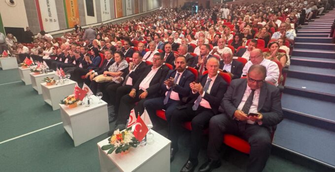 UBP Tüzük Kurultayı’nda Değişiklikler Oybirliğiyle Geçti