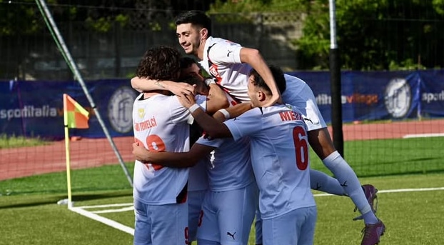 Üstel’den milli takıma tebrik mesajı