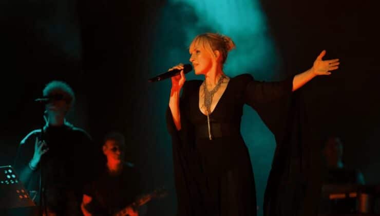 Sertab Erener, Mağusa Festivali’nde Duygu Dolu Bir Performans Gösterdi