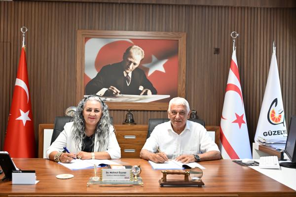 Güzelyurt denize bağlanıyor: sosyal tesis ve surf kulübü projelerinin sözleşmeleri imzalandı