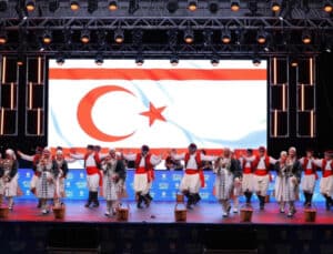 İskele Belediyesi Halk Dansları Topluluğu Uluslararası Samsun Halk Oyunları Festivali’nde KKTC’yi Gururla Temsil Ediyor