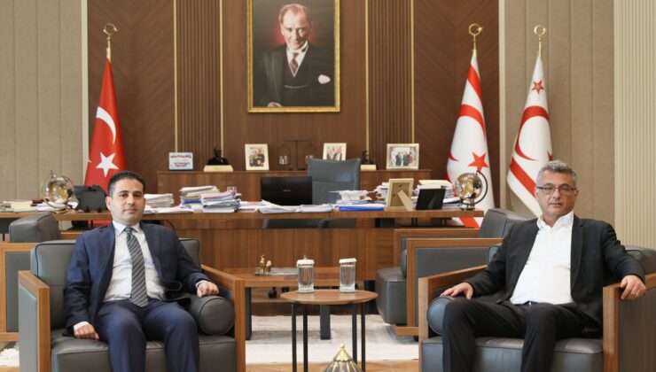 Cumhurbaşkanı Erhürman, KKTC’nin Budapeşte Temsilcisi Çağrı Kalfaoğlu ile bir araya geldi