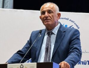 Çavuşoğlu, gençlerin önerilerini merakla bekliyor