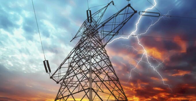 Güney Kıbrıs’ta güneş enerjisi arızası kesintiye yol açtı
