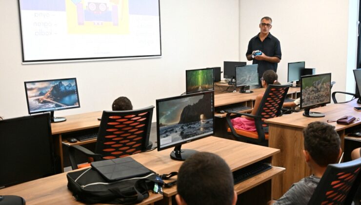 Güzelyurt’ta çocuklar için robotik kodlama eğitimi başladı