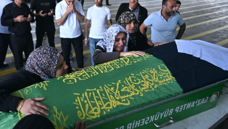14 Yaşındaki Nisa Törer Gaziantep’te Defnedildi