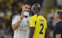 Ronaldo, rakibinin taktik notlarına göz attı