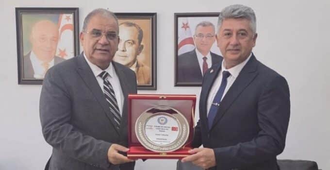 Balaban’dan Bakan Sucuoğlu’na nezaket ziyareti