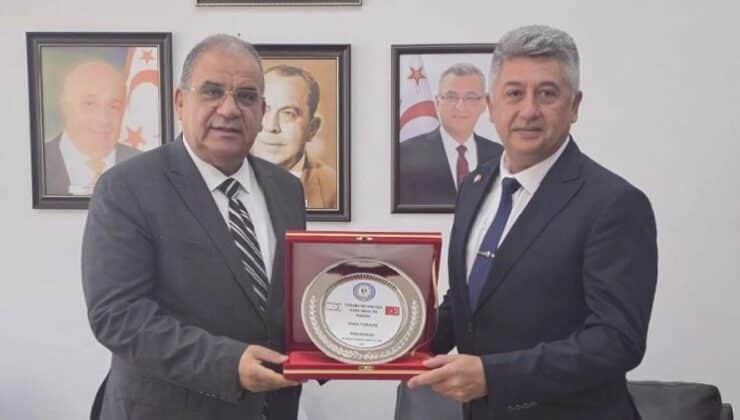Balaban’dan Bakan Sucuoğlu’na nezaket ziyareti