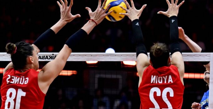Filenin Sultanları çeyrek final yolunda sahada