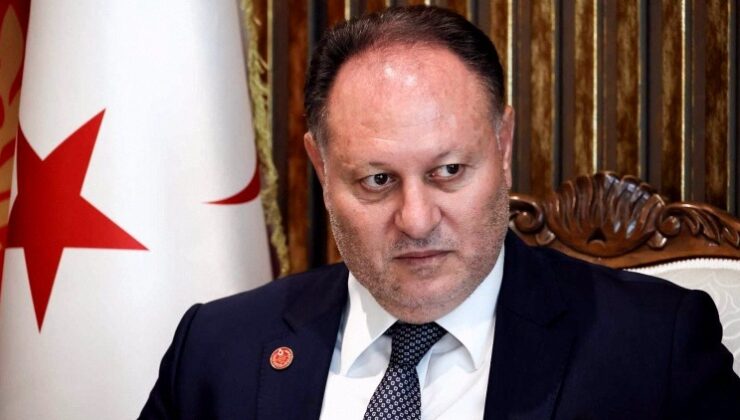Öztürkler: Kıbrıs Türk halkı kararlılıkla direniyor