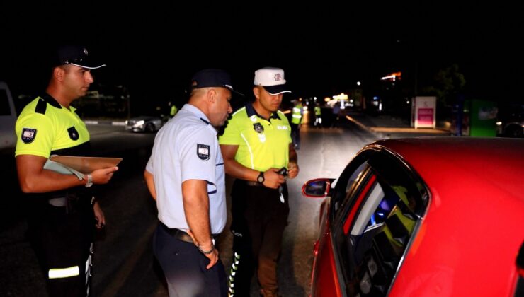 Trafikte 1362 sürücüye işlem yapıldı, ilk sırada hız var