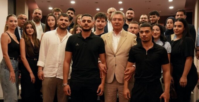 Üstel: Genç konut projesiyle 5 bin genç ev sahibi olacak