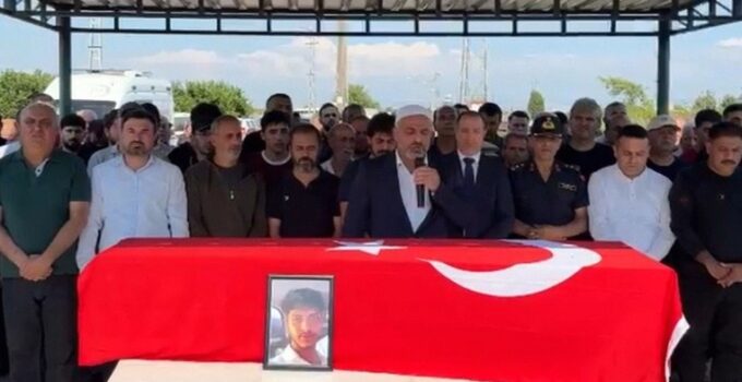 Gemi Kazasında Ölen Özgür Gönül Tarsus’ta Defnedildi