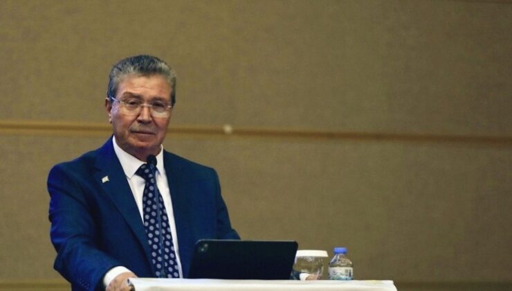 Üstel: Bu topraklarda bayrak inmeyecek, ezan susmayacak